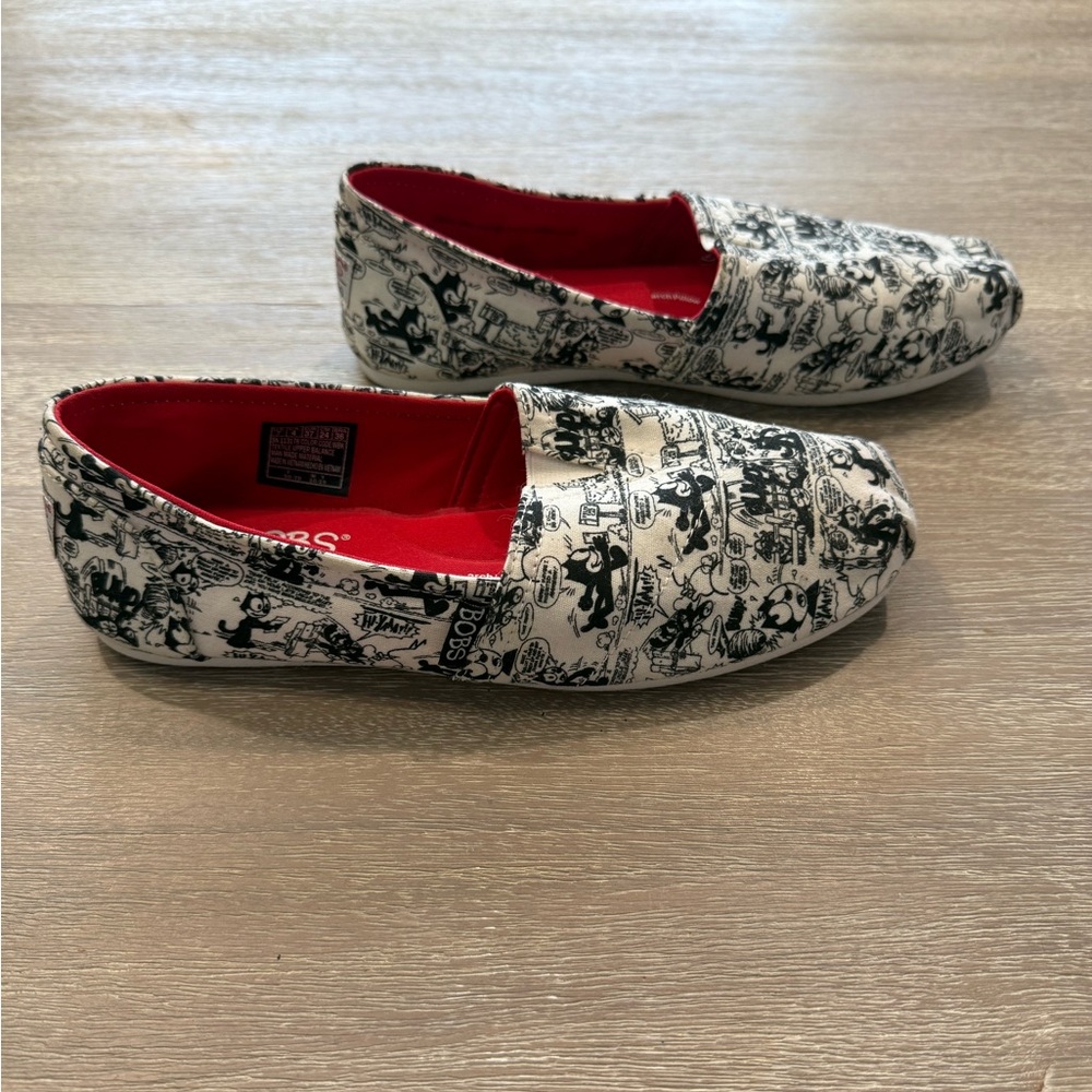 BOBS from Sketchers Felix the Cat Slip-On Shoes - Picture 3 of 6